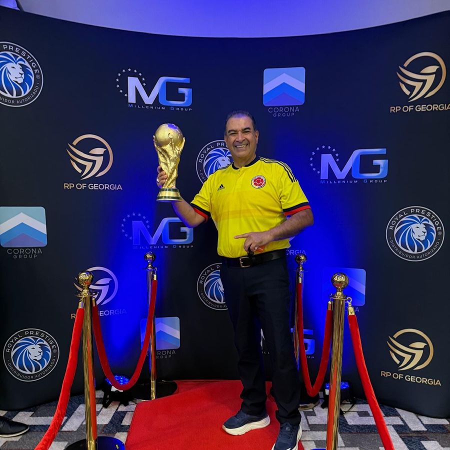 Celebrando en el evento del mundial